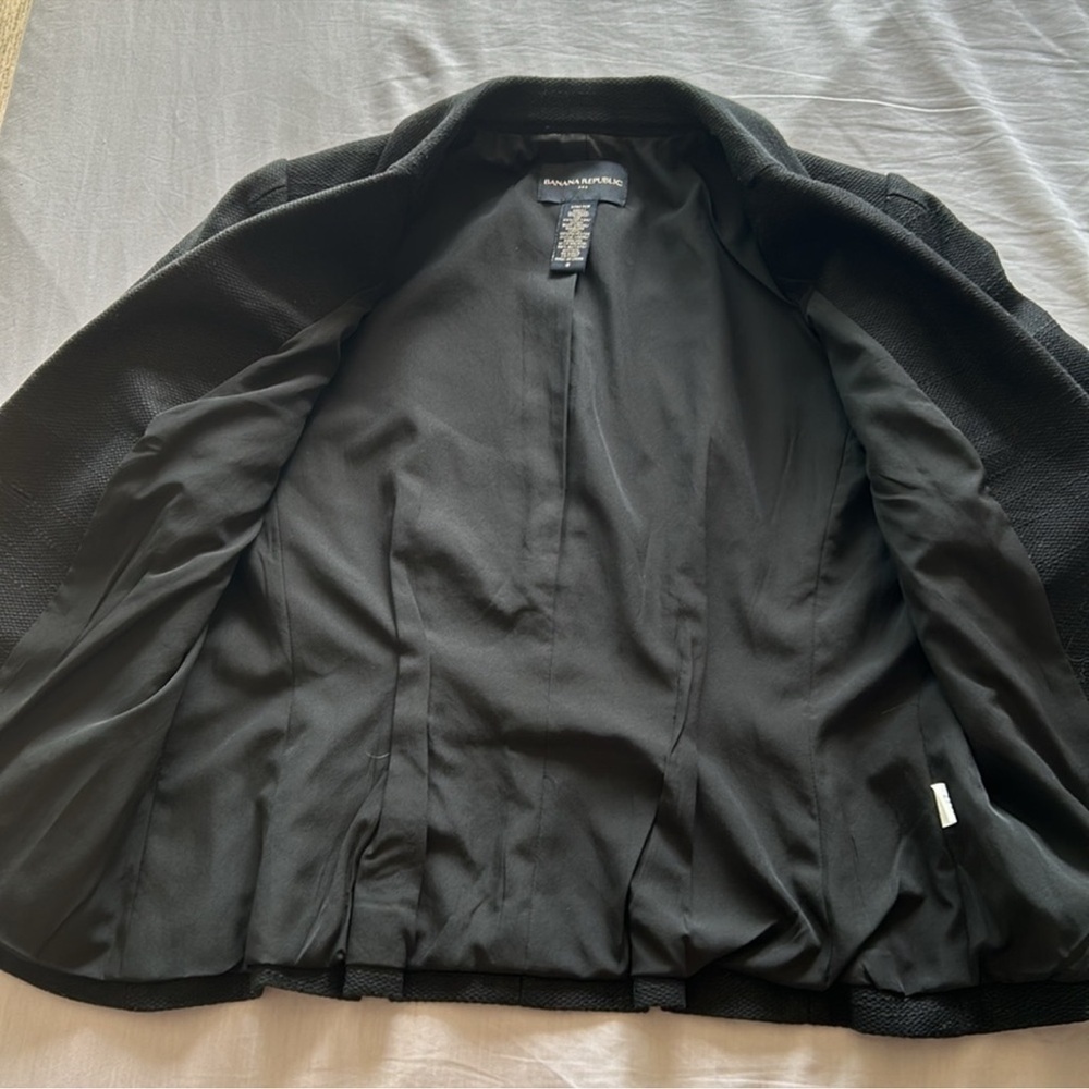 Banana Republic Black Textured Blazer - Picture 4 of 5